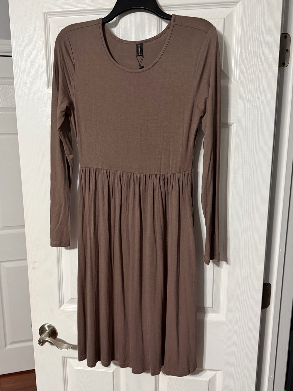 NWT DB Moon Women’s Long Sleeve Midi Tshirt Dress